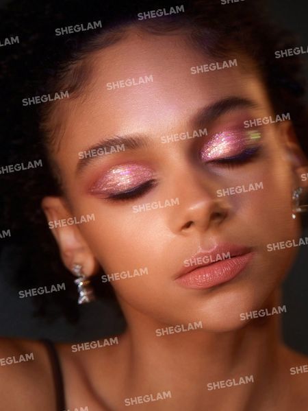 Рідка підводка-глітер SHEGLAM Insta-Party - Twinkling Lights 5987 фото
