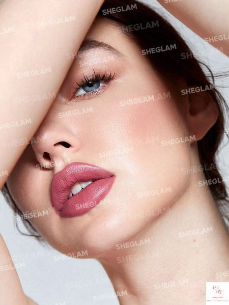 Помада-карандаш SHEGLAM Just Kissed Lipstick Crayon - Shortcake 5675 фото
