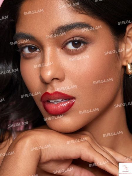 Карандаш для губ SHEGLAM Lip Facts Lip Liner &mdash; Cosmopolitan 5816 фото