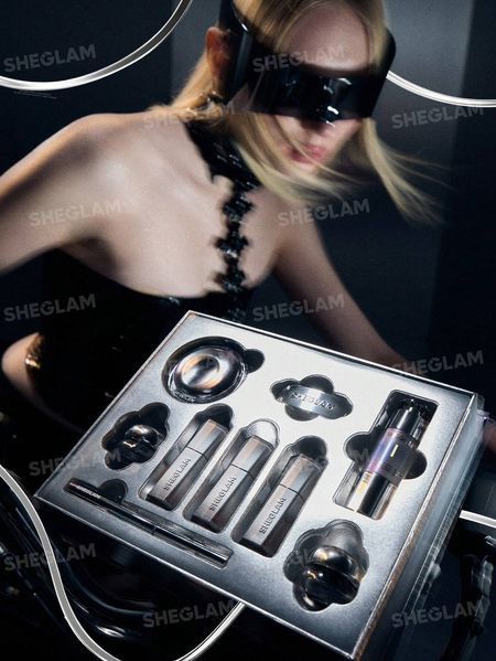 Набір для макіяжу SHEGLAM Lustra Collection Y2K Face Paint Cosmetic Set 5710 фото