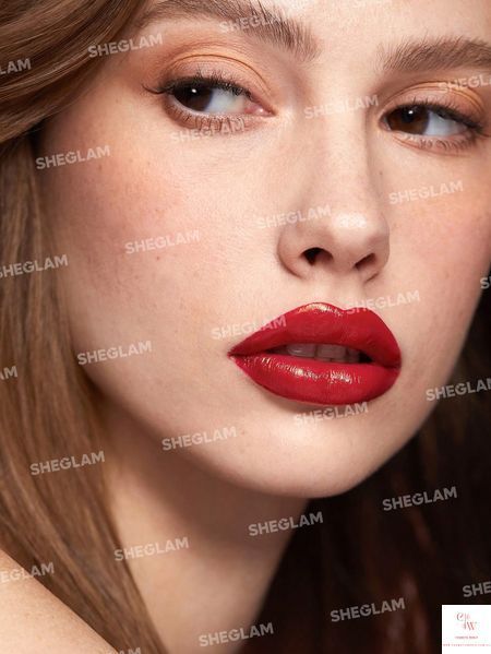 Кремовая помада SHEGLAM Creme Allure Lipstick - Rouge 5681 фото
