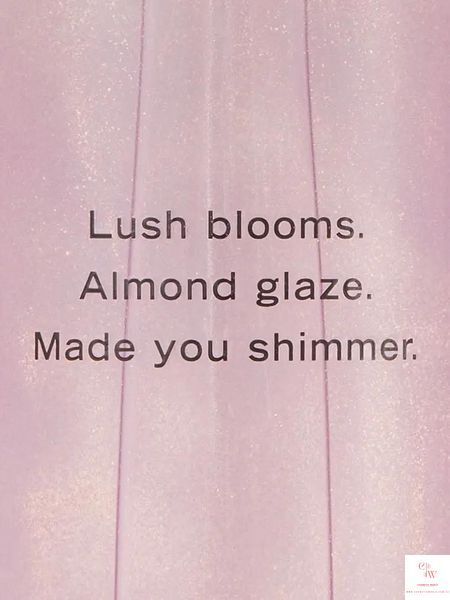 Парфюмированный спрей с шиммером Victoria s Secret Velvet Petals Shimmer Mist 250 мл 0000032 фото