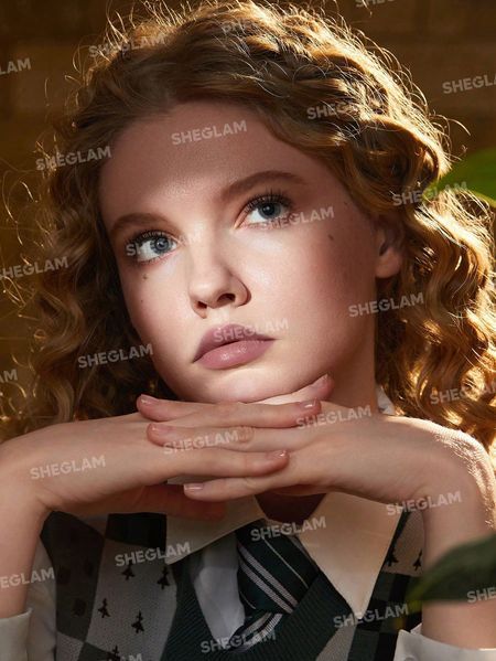 Бальзам блиск для губ SHEGLAM Harry Potter Gifted Herbologist Glitter Lipstick 5598 фото