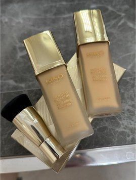 Тональна основа Kiko Milano Holiday Premiere 24h Lasting Foundation 06 Caramel 000100 фото
