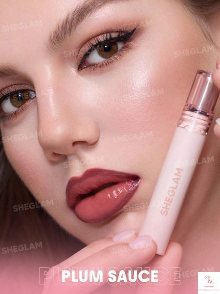 Тінт-олівець для губ Sheglam Fall In Line Peel Off Lip Liner &mdash; Plum Sauce 5899 фото