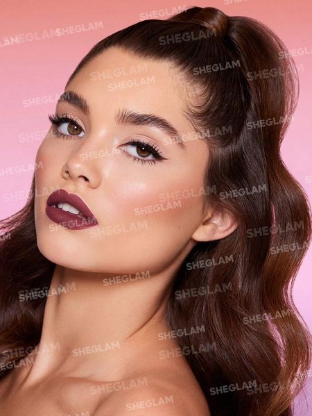 Матовая помада SHEGLAM Dynamatte Boom Long-Lasting Matte Lipstick - Dare To Be 5646 фото